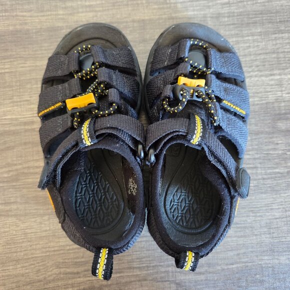 Keen Newport H2 Water Sandals Black/Yellow Sz Toddler's 8 Adjustable Waterproof - Picture 6 of 10